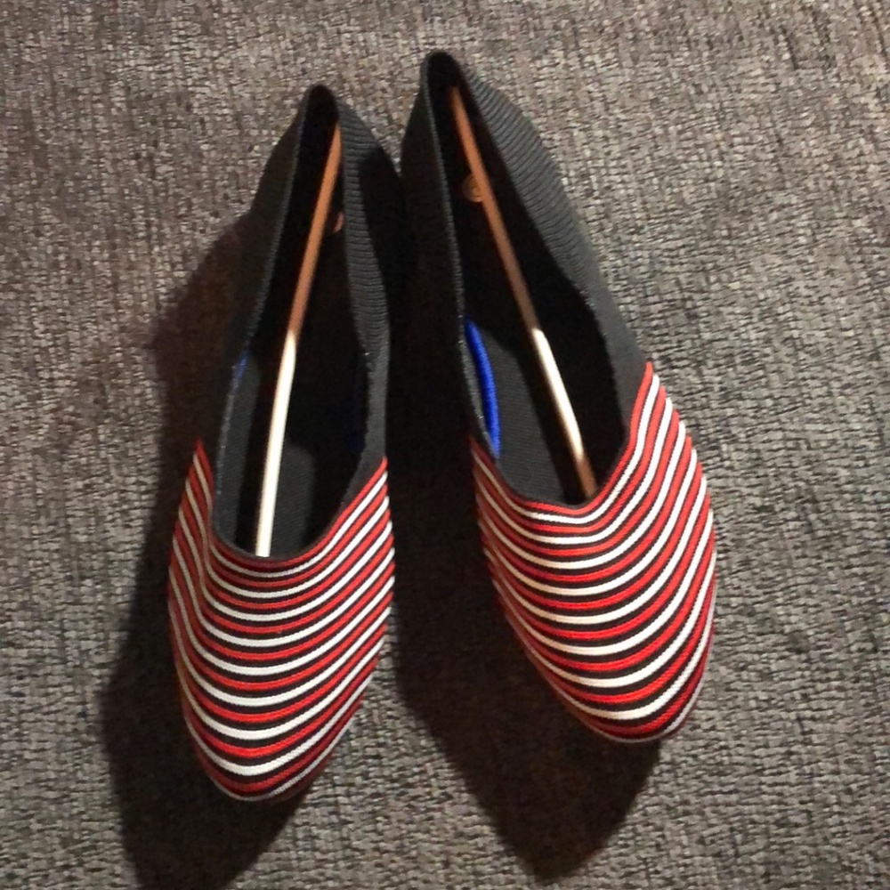 Shoes - Picture 5 of 6